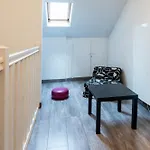 Maison Leonard *
