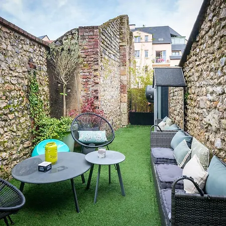 펜션 Maison Leonard *